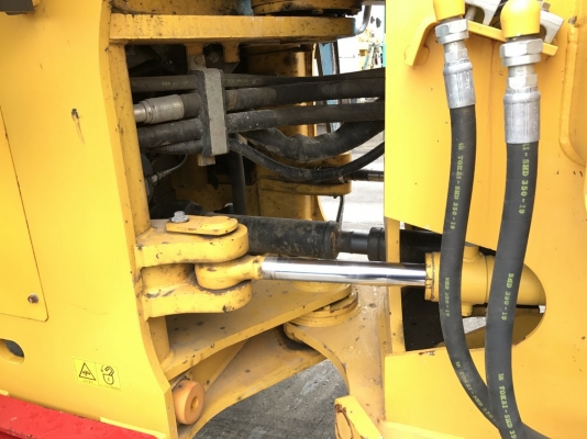 Hitachi ZW310-A YR2012 บุ้งกี๋ 4.2 คิว (ขนาดเทียบเท่า CAT 966H)