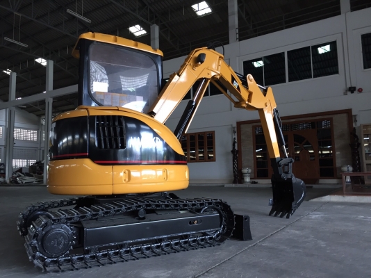 รถขุด Mitsubishi MM30SR มือสอง นำเข้าจากญี่ปุ่น ทำสีใหม่ พร้อมใช้งาน