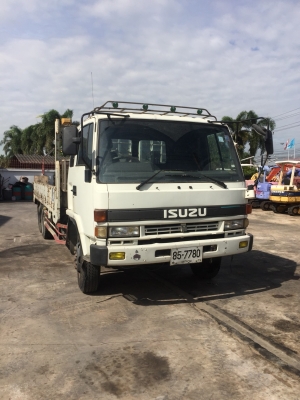 รถบรรทุกสิบล้อ ISUZU เครื่อง6BG1 มือสอง นำเข้าจากญี่ปุ่น รถบรรทุกสิบล้อ ISUZU เครื่อง6BG1 มือสอง นำเข้าจากญี่ปุ่น
