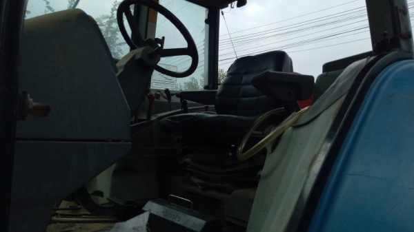 ขาย...รถไถฟอร์ด 7740.  สองเพลา คาราโร่  รถสภาพดีพร้อมใช้งาน_