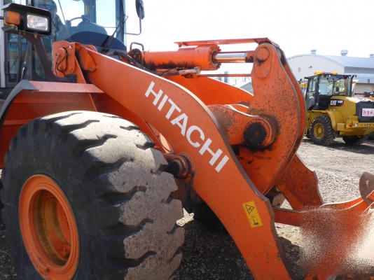 ขายรถตัก ยี่ห้อHitachi รุ่น ZW250