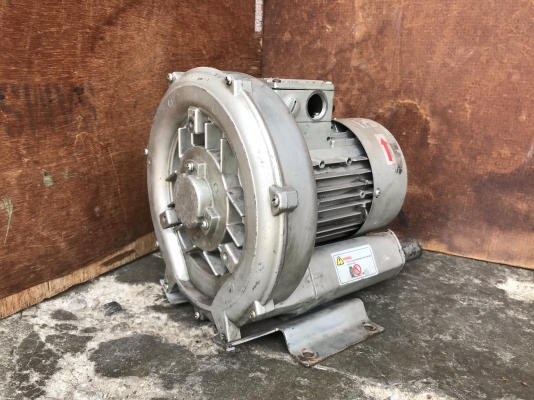 ขายริงโบวเวอร์ Ventex 0.5HP. 220V ไฟบ้าน สภาพสวยมาก หมุนนิ่ม ดูดแรง พร้อมใช้งาน ราคา 3,000 บาท