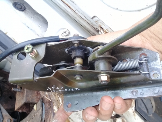 ขายฝาออยUDเครื่องPF6และฝาสูบลูกสูบแก๊สแท้นอก ไม่ใช่ฝาและลูกบาดหรือกลึง ขายฝาออยUDเครื่องPF6และฝาสูบลูกสูบแก๊สแท้นอก ไม่ใช่ฝาและลูกบาดหรือกลึง