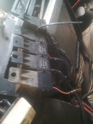 ขายฝาออยUDเครื่องPF6และฝาสูบลูกสูบแก๊สแท้นอก ไม่ใช่ฝาและลูกบาดหรือกลึง ขายฝาออยUDเครื่องPF6และฝาสูบลูกสูบแก๊สแท้นอก ไม่ใช่ฝาและลูกบาดหรือกลึง