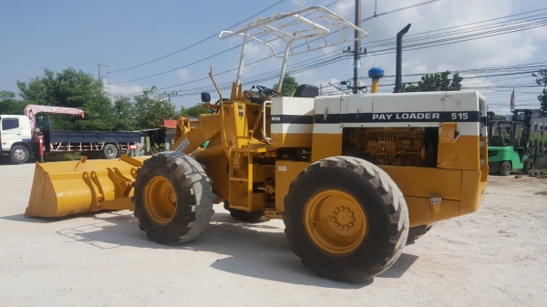 ขายรถตัก KOMATSU 515สนใจติดต่อคุณรัตนศักดิ์  081-7621704