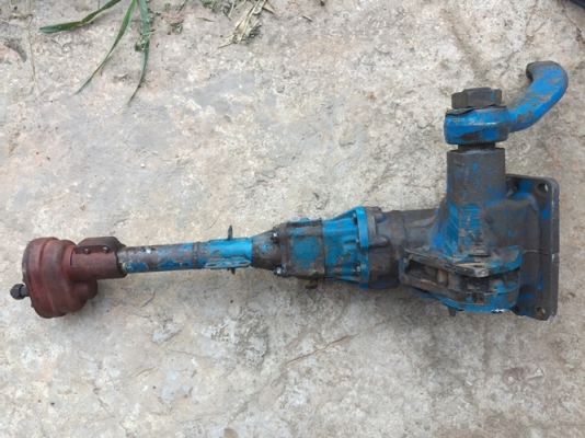 กระปุกพวงมาลัยเพาเวอร์ติดรถไถ Ford 6600