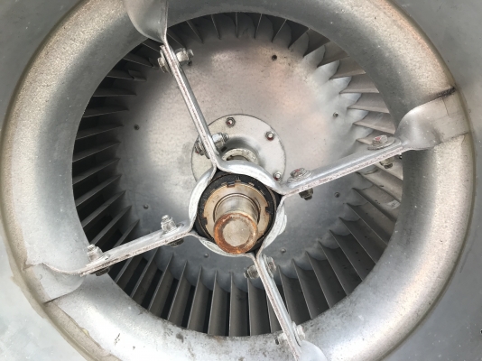 ขายโครงพัดลมโบวเวอร์ดูดฝุ่น-ดูดอากาศ Kruger ใช้กับมอเตอร์ 2HP. สภาพสวยใหม่เก่าเก็บ ติดตั้งแล้วไม่ได้ใช้งาน มี 2ชุด ราคาชุดละ 4,600 บาท