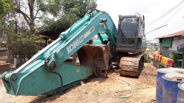 ขาย KOBELCO SK200  SUPER XM  ปี 59  รถบ้าน เจ้าของขาย 3,000,000 บาท