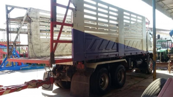 ขาย 1,690,000 สิบล้อแม่เดี่ยว 2 เพลา HINO 344 ปี 52 ดั้มสามมิตร เครื่องดี เกียร์ดี หัวบาง ยางดี ครัชซีสวย รถอยู่ ยโสธร 090-772-3710 090-772-3708