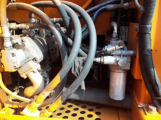 ขายจ้า..HITACHI ZX70US  เก่าใน  สภาพสวย  เครื่องปั๊มดี  เอกสารอินวอยครบ  พร้อมใช้  โทร  089-3818694  ดวงนภา