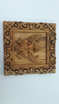 ไม้พยอมแกะสลักด้วยเครื่อง CNC งานละเอียดมากครับเหมาะแก่การใส่กรอบหลุยส์หรือนำไปใส่ตู้โชว์ประดับบารมี ราคา 1,700 บาท รวมส่งเก็บปลายทาง