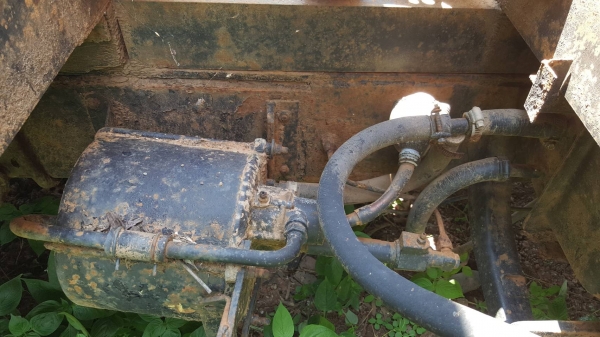 ขายแพ็คคู่ แบคโฮ KOMATSU PC120-3 เอกสารใบซื้อขาย กับรถเทนเลอร์ท้ายลาด 10 ล้อ หัวยาว เครื่อง 6BD1 165 แรงม้า เฟืองท้ายใหญ่ เล่มทะเบียนครบ ขายแพ็คคู่ แบคโฮ KOMATSU PC120-3 เอกสารใบซื้อขาย กับรถเทนเลอร์ท้ายลาด 10 ล้อ หัวยาว เครื่อง 6BD1 165 แรงม้า เฟืองท้ายใหญ่ เล่มทะเบียนครบ