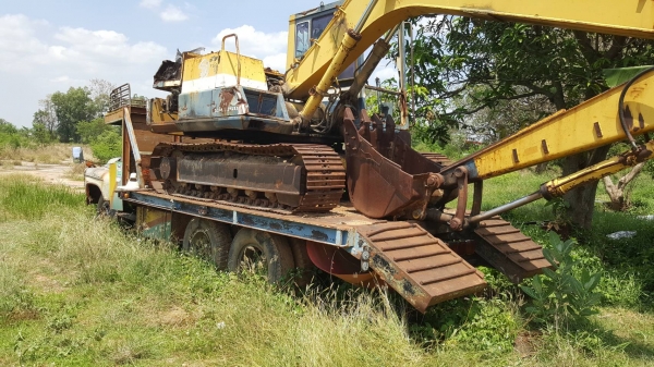 ขายแพ็คคู่ แบคโฮ KOMATSU PC120-3 เอกสารใบซื้อขาย กับรถเทนเลอร์ท้ายลาด 10 ล้อ หัวยาว เครื่อง 6BD1 165 แรงม้า เฟืองท้ายใหญ่ เล่มทะเบียนครบ ขายแพ็คคู่ แบคโฮ KOMATSU PC120-3 เอกสารใบซื้อขาย กับรถเทนเลอร์ท้ายลาด 10 ล้อ หัวยาว เครื่อง 6BD1 165 แรงม้า เฟืองท้ายใหญ่ เล่มทะเบียนครบ