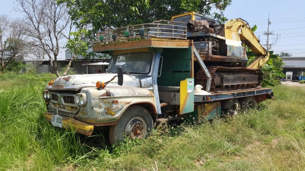 ขายแพ็คคู่ แบคโฮ KOMATSU PC120-3 เอกสารใบซื้อขาย กับรถเทนเลอร์ท้ายลาด 10 ล้อ หัวยาว เครื่อง 6BD1 165 แรงม้า เฟืองท้ายใหญ่ เล่มทะเบียนครบ ขายแพ็คคู่ แบคโฮ KOMATSU PC120-3 เอกสารใบซื้อขาย กับรถเทนเลอร์ท้ายลาด 10 ล้อ หัวยาว เครื่อง 6BD1 165 แรงม้า เฟืองท้ายใหญ่ เล่มทะเบียนครบ