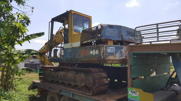 ขายแพ็คคู่ แบคโฮ KOMATSU PC120-3 เอกสารใบซื้อขาย กับรถเทนเลอร์ท้ายลาด 10 ล้อ หัวยาว เครื่อง 6BD1 165 แรงม้า เฟืองท้ายใหญ่ เล่มทะเบียนครบ ขายแพ็คคู่ แบคโฮ KOMATSU PC120-3 เอกสารใบซื้อขาย กับรถเทนเลอร์ท้ายลาด 10 ล้อ หัวยาว เครื่อง 6BD1 165 แรงม้า เฟืองท้ายใหญ่ เล่มทะเบียนครบ