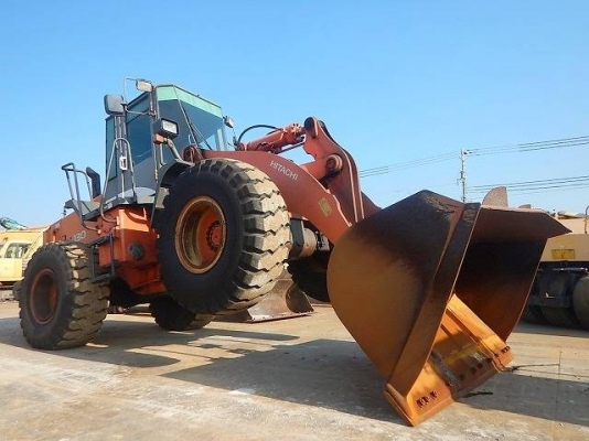 รถญี่ปุ่นเกรดA ขายถูก HITACHI LX130-7 เก่าญี่ปุ่นแท้ สภาพสวย ราคาไม่แพง โทร.090-986-2521 อ๊อบ