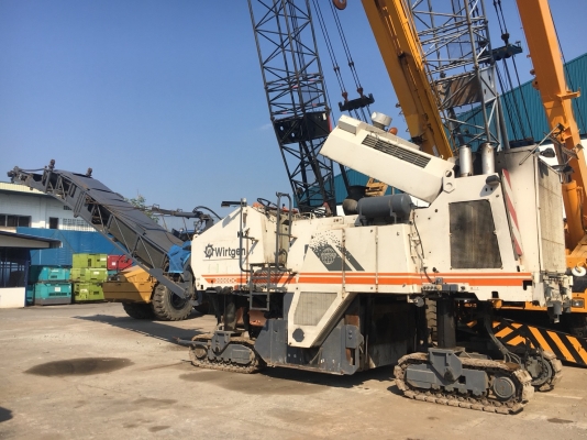 Wirtgen 2000DC  รถขูดผิวถนน นำเข้าจากญี่ปุ่น โทร. 080-6565422 (หนิง)