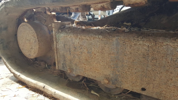 ขายตามสภาพ แบคโฮ KOMATSU PC50UU-2 เครื่องซ่อมเสร็จแล้วยังไม่ได้ยกใส่ ช่วงล่างดี เอกสารใบซื้อขาย ราคาต่อรองได้