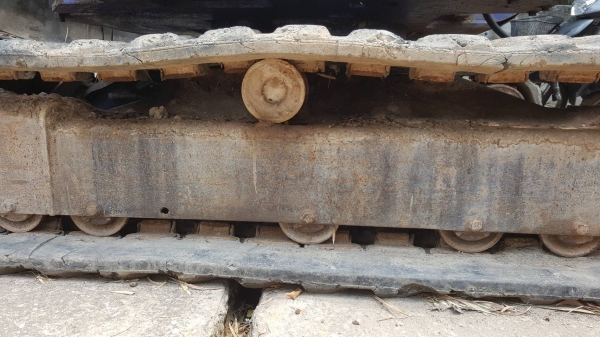 ขายตามสภาพ แบคโฮ KOMATSU PC50UU-2 เครื่องซ่อมเสร็จแล้วยังไม่ได้ยกใส่ ช่วงล่างดี เอกสารใบซื้อขาย ราคาต่อรองได้