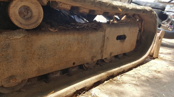 ขายตามสภาพ แบคโฮ KOMATSU PC50UU-2 เครื่องซ่อมเสร็จแล้วยังไม่ได้ยกใส่ ช่วงล่างดี เอกสารใบซื้อขาย ราคาต่อรองได้