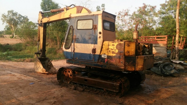 ขายแบคโฮโคโมซุPC60เครื่องไม่มีไอเอวแน่นปั้มดีโซ่ดีรถใช้งานอยู่ประจำสนใจโทร0807346335/0641019335ครับ