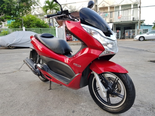 Pcx 150i 2012 รถมือเดียว สีแดงสดมาก ไม่มีรอยล้มชน เอกสารพร้อมโอน Pcx 150i 2012 รถมือเดียว สีแดงสดมาก ไม่มีรอยล้มชน เอกสารพร้อมโอน