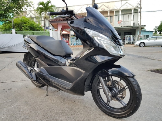 Pcx 150i Led สีดำสีสดมาก มือเดียว ไม่มีรอยล้มชน เอกสารพร้อมโอน Pcx 150i Led สีดำสีสดมาก มือเดียว ไม่มีรอยล้มชน เอกสารพร้อมโอน