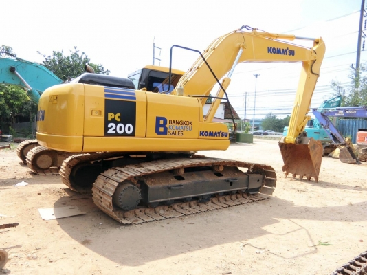 ขายรถแบคโฮ KOMATSU PC200-7 เอกสารเล่ม ราคา 1450000 ขายรถแบคโฮ KOMATSU PC200-7 เอกสารเล่ม ราคา 1450000