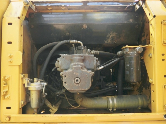 ขายรถแบคโฮ KOMATSU PC200-7 เอกสารเล่ม ราคา 1450000 ขายรถแบคโฮ KOMATSU PC200-7 เอกสารเล่ม ราคา 1450000