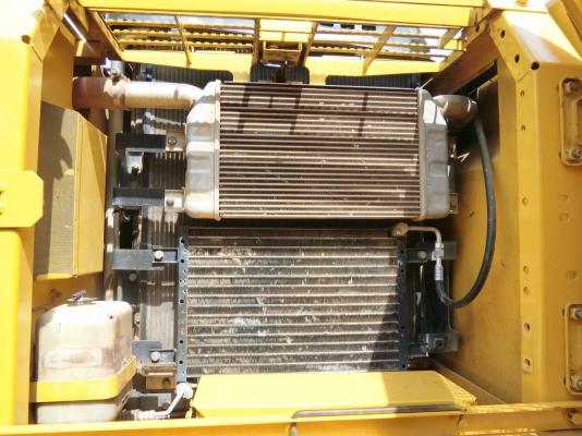 ขายรถแบคโฮ KOMATSU PC200-7 เอกสารเล่ม ราคา 1450000