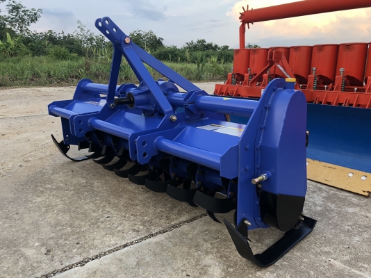 ขายโรตารี่ ตีดิน ของใหม่ ยังไม่ได้ใช้งาน ราคามือสอง ขนาด 1.72เมตร ใบมีด 8 แถว