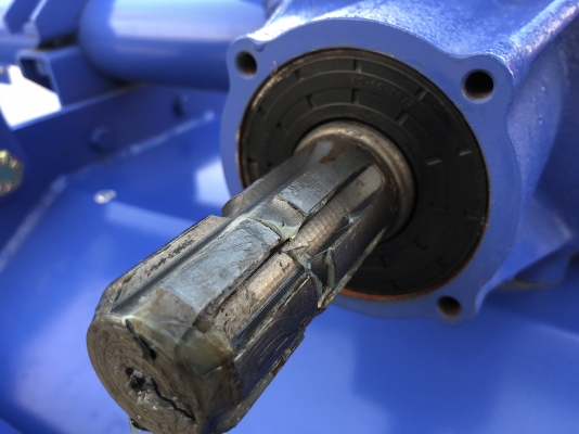 ขายโรตารี่ ตีดิน ของใหม่ ยังไม่ได้ใช้งาน ราคามือสอง ขนาด 1.72เมตร ใบมีด 8 แถว