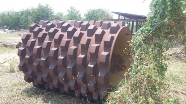 ล้อหนามรถบด DYNAPAC