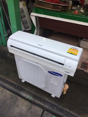 **** ขายแอร์ Samsung 12500 BTU สภาพสวยมาก ****