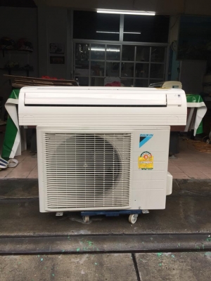 **** ขายแอร์ DAIKIN 18000 BTU แอร์ปี2015 ****