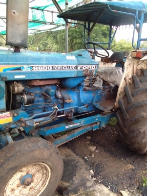 ลดราคาครับ ฟอร์ด 5000 เครื่อง T1  อุปกรณ์ หน้า-หลัง ใบซื้อขาย