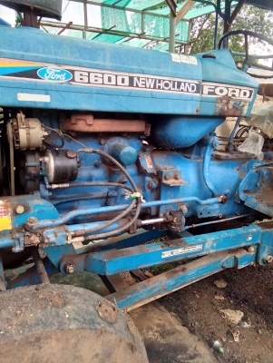 ลดราคาครับ ฟอร์ด 5000 เครื่อง T1  อุปกรณ์ หน้า-หลัง ใบซื้อขาย