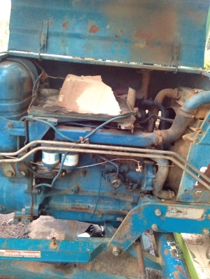 ลดราคาครับ ฟอร์ด 5000 เครื่อง T1  อุปกรณ์ หน้า-หลัง ใบซื้อขาย