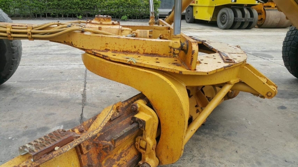 รถเกรด CAT 140H VHP S/N 2ZK5701 รถเกรด CAT 140H VHP S/N 2ZK5701