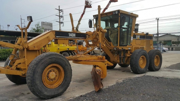 รถเกรด CAT 140H VHP S/N 2ZK5701 รถเกรด CAT 140H VHP S/N 2ZK5701