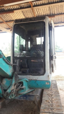 ขาย 385,000 KOMATSU pc 40-7 หัวเก๋ง เครื่องดี ปั้มแรง เอวแน่น ช่วงล่างดี รถพร้อมใช้ รถอยู่ บุรีรัมย์ นางรอง 090-772-3710 090-772-3708