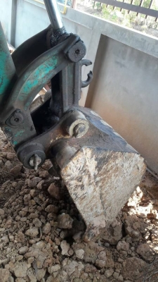 ขาย 385,000 KOMATSU pc 40-7 หัวเก๋ง เครื่องดี ปั้มแรง เอวแน่น ช่วงล่างดี รถพร้อมใช้ รถอยู่ บุรีรัมย์ นางรอง 090-772-3710 090-772-3708