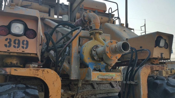 รถกัด CMI 650 ปี 2001 รถกัด CMI 650 ปี 2001