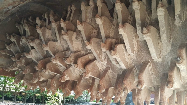 รถกัด CMI 650 ปี 2001 รถกัด CMI 650 ปี 2001