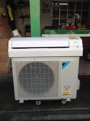 **** ขายแอร์ DAIKIN 12500 BTU สภาพสวย ****