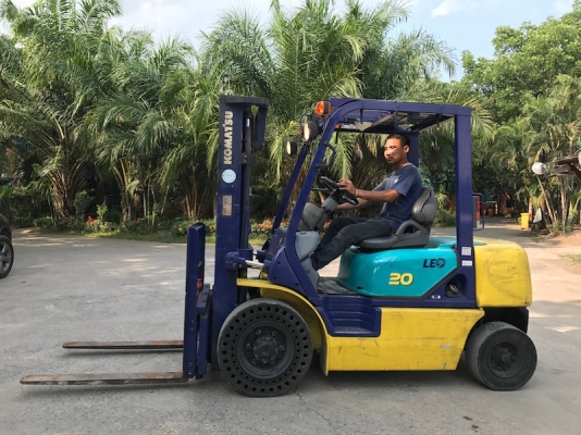 ขายFORKLIFT KOMATSU FG20-12(2ตัน)งาสไลด์ เสา3.0เมตร สวยเดิมจากญี่ปุ่น ยังไม่เคยใช้ในไทย 155,000เท่านั้น!!