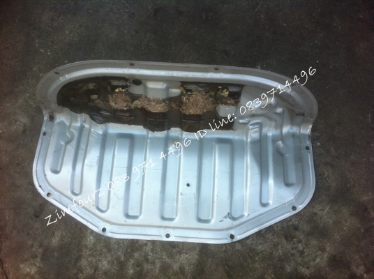 ฝาปิดห้องเครื่องรถยนต์ toyota HIACE LH125 เก่าญี่ปุ่น