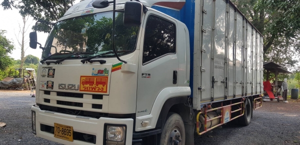 ขาย6ล้อFTR CNG ตู้10บาน เพื่อนฝากขายสนใจโทร 0819480361 โชติ