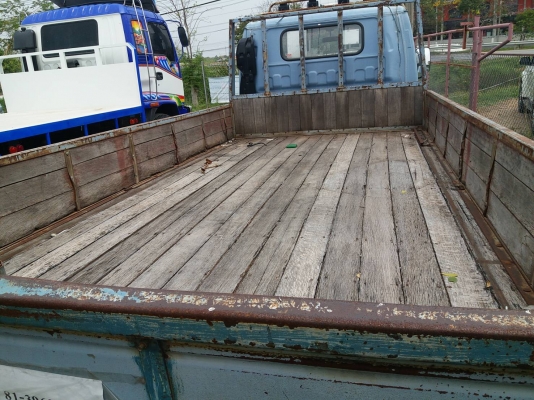 ขาย.ถูกๆ 12,000บ.กะบะ ยาว4.30ม.สภาพสวยเดิมๆไม่มีผุ พร้อมใช้งาน ยกลงจากรถ 6ล้อ NPR  ขาย.ราคา 12,000บ.กะบะสวยๆ.