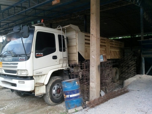 รถอีซุซุ 10 ล้อดั้ม FXZ 270 แรงม้า ปี 49. สนใจติดต่อ 081 - 6079515 รถอีซุซุ 10 ล้อดั้ม FXZ 270 แรงม้า ปี 49. สนใจติดต่อ 081 - 6079515